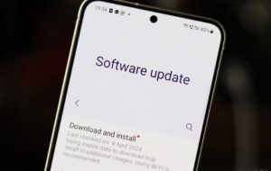 Galaxy S24، S24+ و S24 Ultra بهروزرسانی امنیتی اکتبر را دریافت میکنند Galaxy S24، S24+ و S24 Ultra بهروزرسانی امنیتی اکتبر را دریافت میکنند